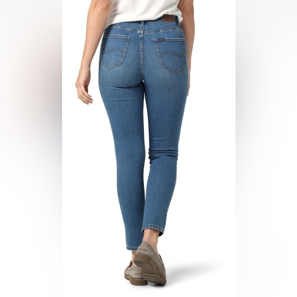 NWT Lee Heritage High Rise Kelly Mid Skinny Denim Blue Jeans Sz 10 M Distressed - Picture 2 of 12
